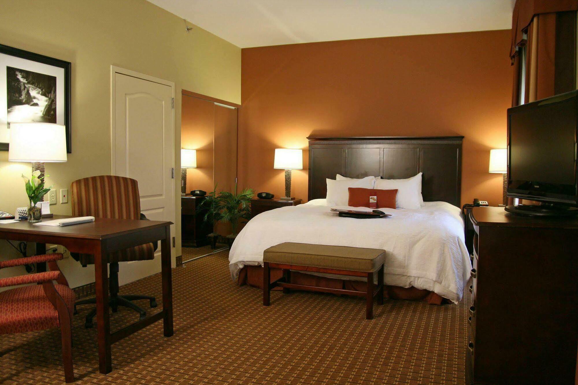 Hampton Inn & Suites Sevierville At Stadium Drive Kodak Room photo